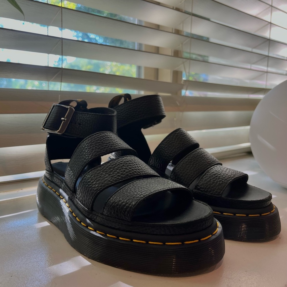 doc martin sandals!